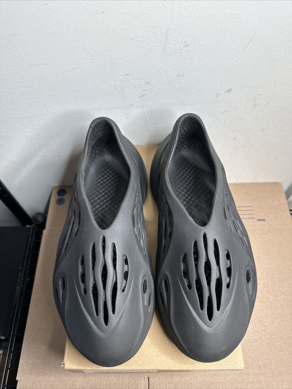 adidas Yeezy Foam RNR Onyx