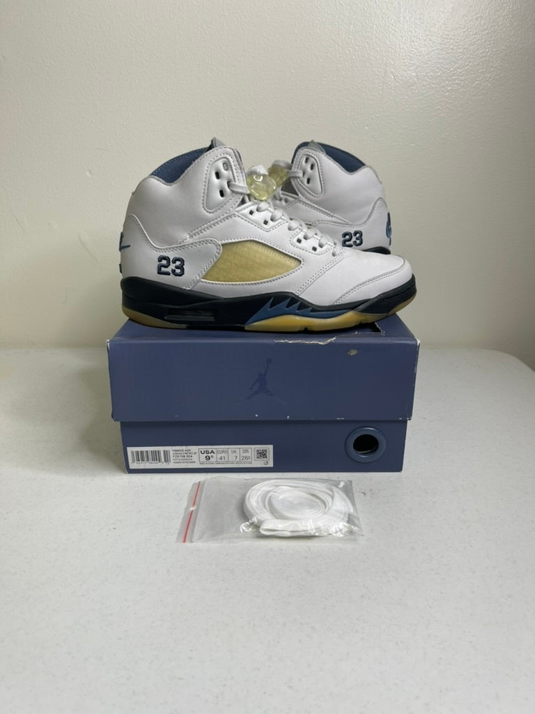 Size 9.5w - Jordan 5 Retro A Ma Maniére Dawn (Women's)