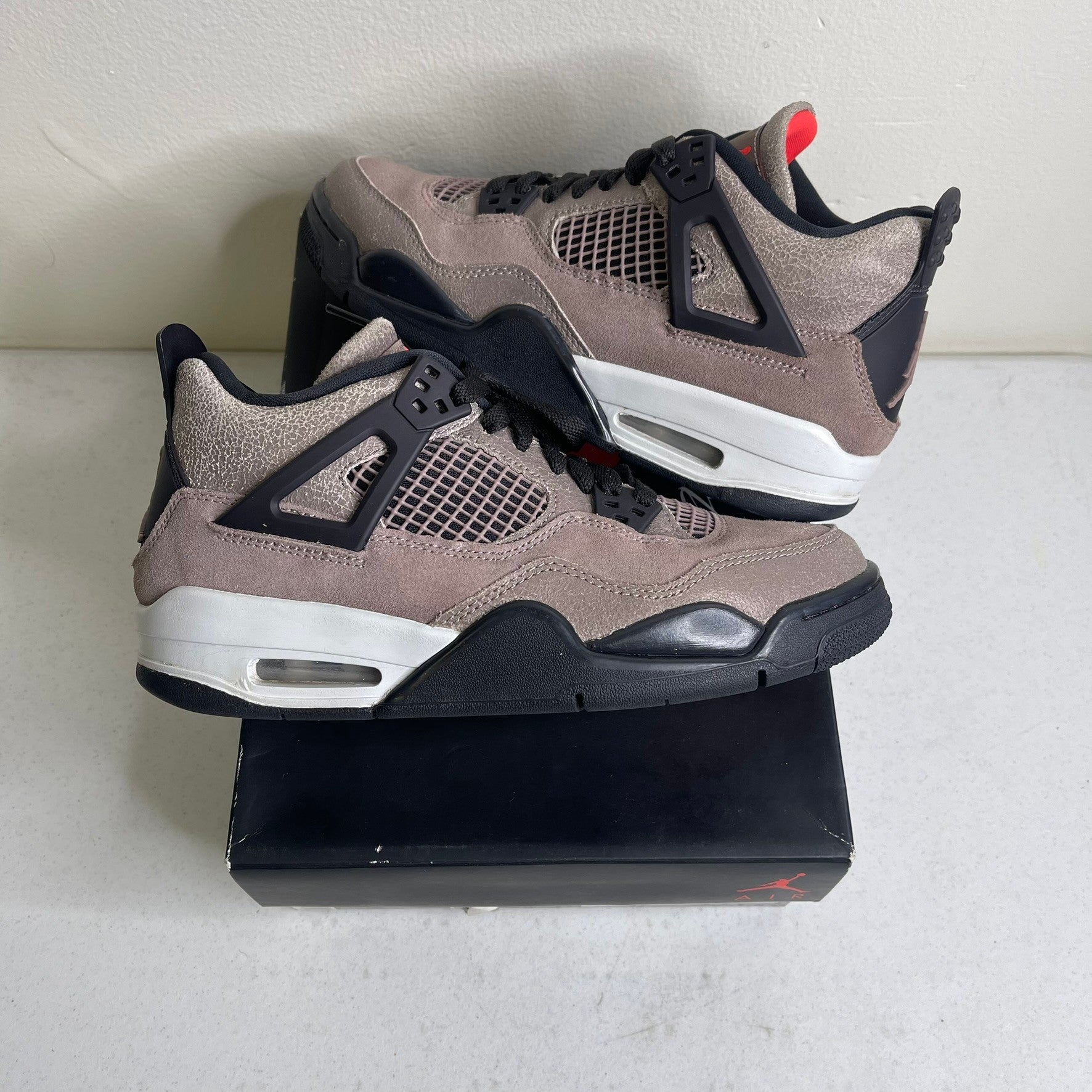 Jordan 4 Retro Taupe Haze (GS)