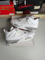 Size 10.5 - Jordan 4 Retro White Oreo (2021)