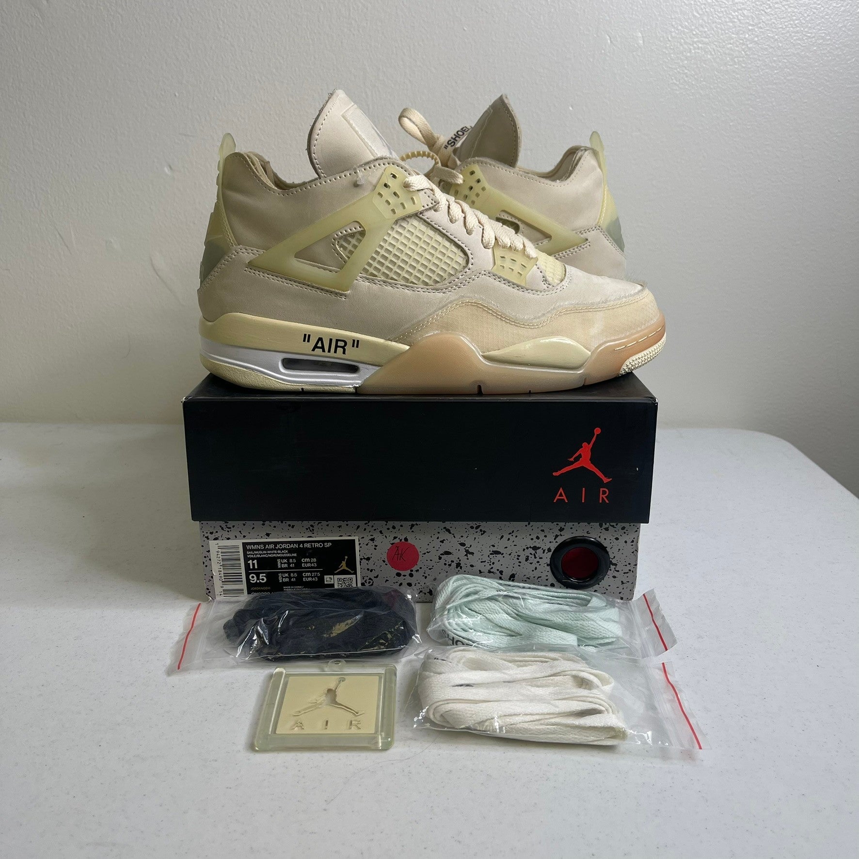 Size 11w - Jordan 4 Retro Off-White Sail (Women's)
