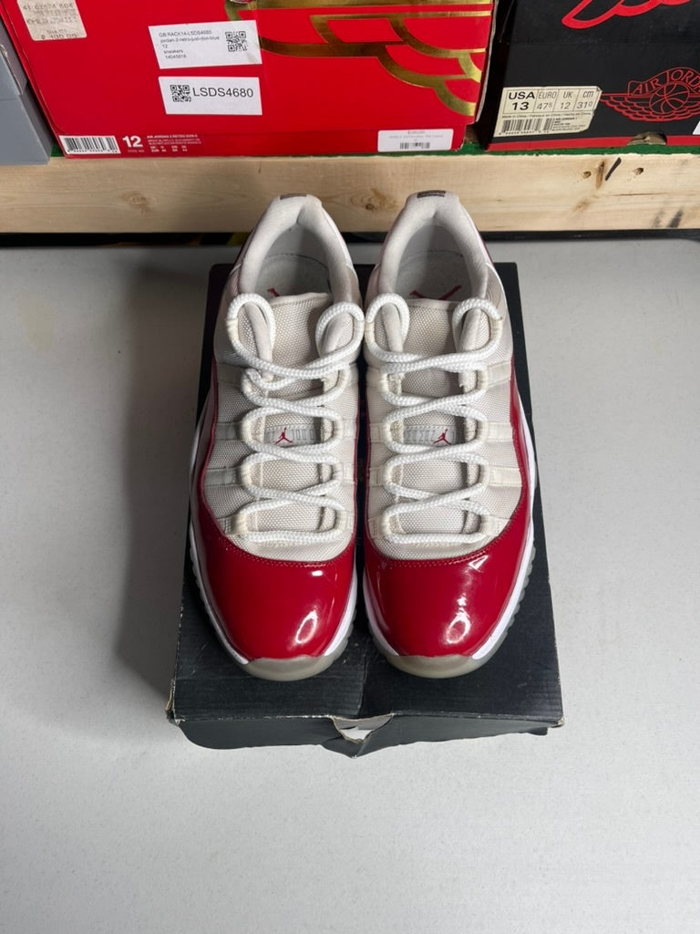 Jordan 11 Retro Low Cherry (2016)