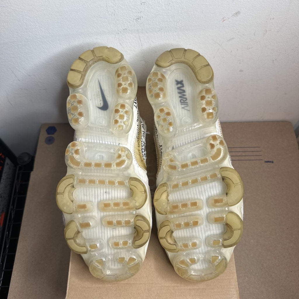 Size 10 - Nike Air VaporMax Off-White (2018)