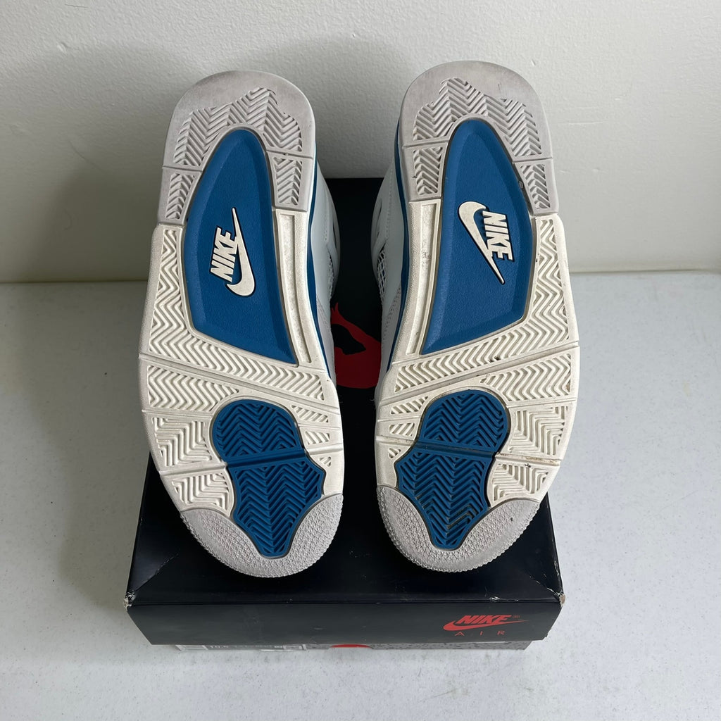 Size 9 - Jordan 4 Retro Military Blue (2024)