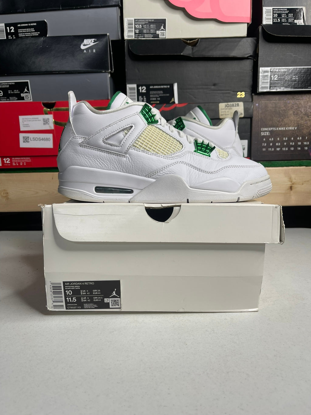 Jordan 4 Retro Metallic Green