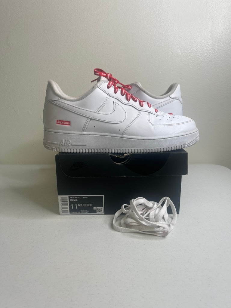 Nike Air Force 1 Low Supreme White