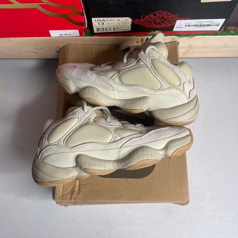 Size 5.5 - adidas Yeezy 500 Stone