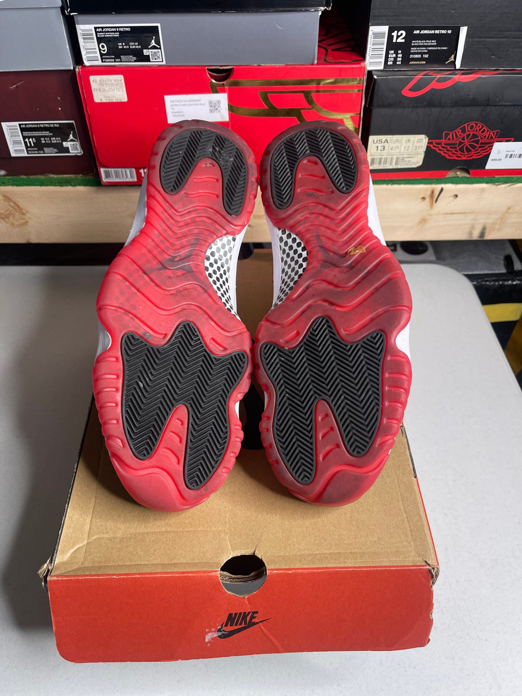 Jordan 11 Retro Playoffs Bred (2019)