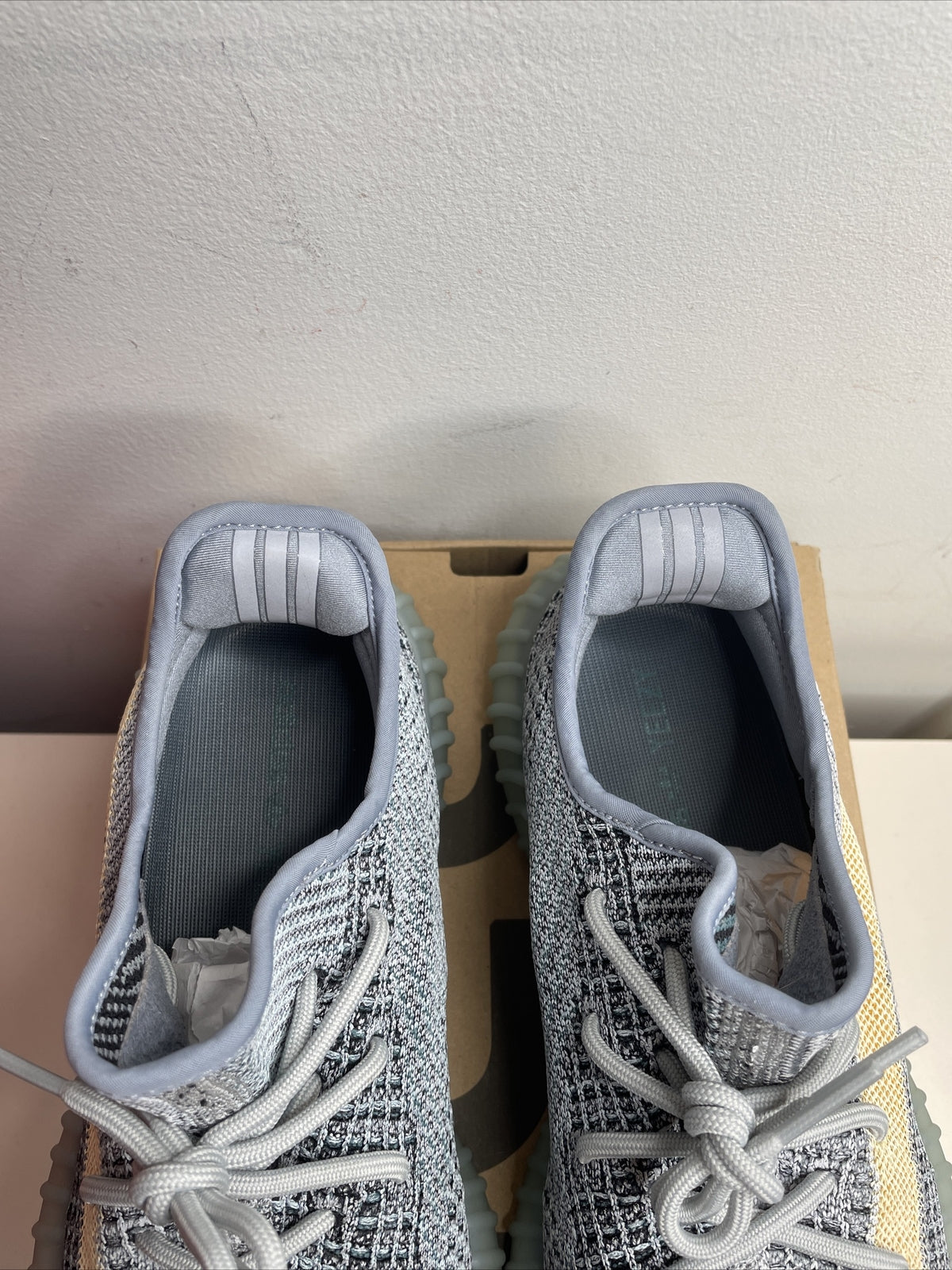 adidas Yeezy Boost 350 V2 Ash Blue