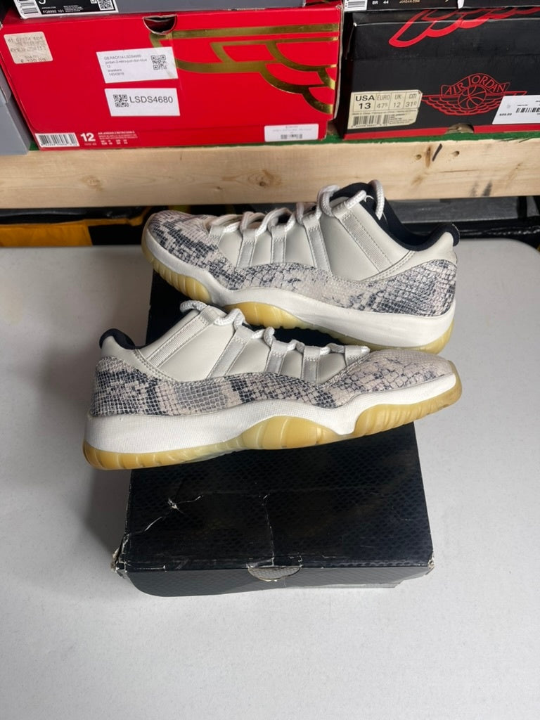 Jordan 11 Retro Low Snake Light Bone