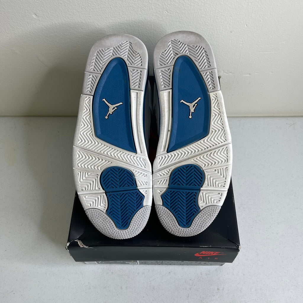 Size 7y - Jordan 4 Retro Military Blue (2024) (GS)