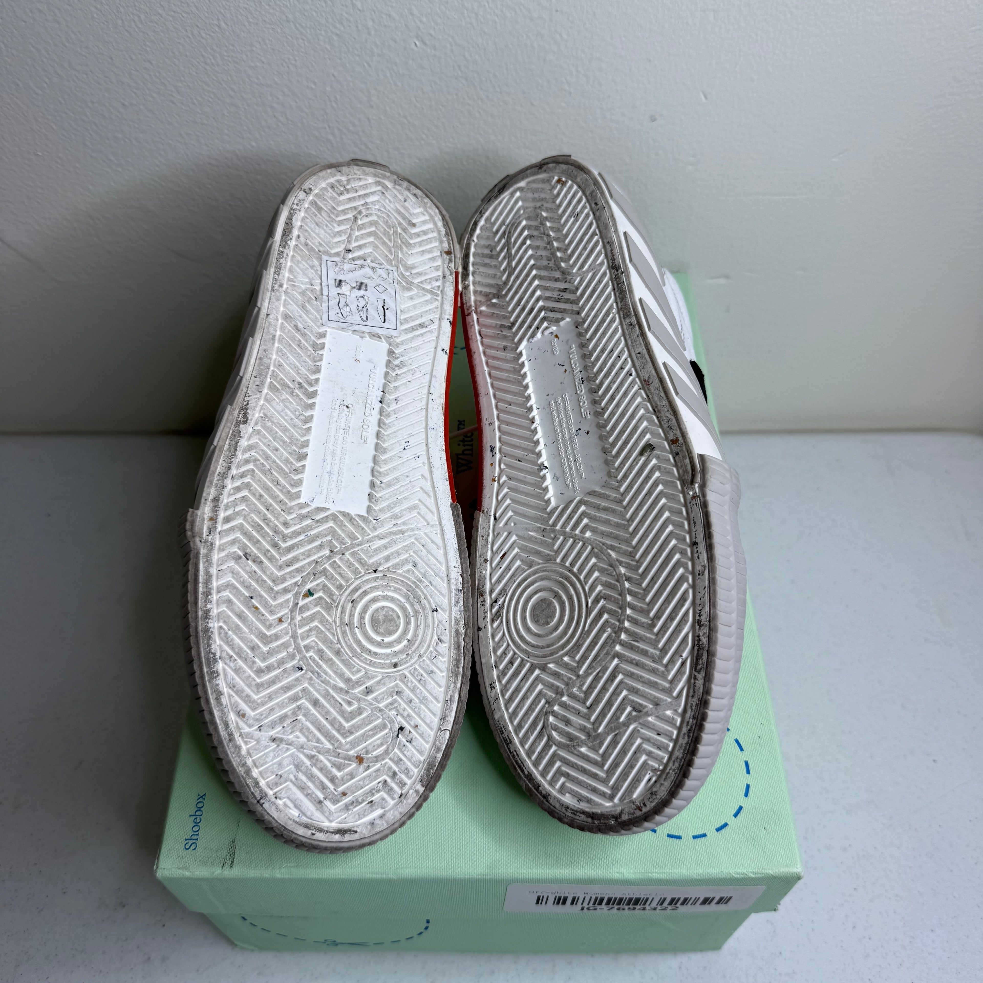 Off White Vulc White Suede