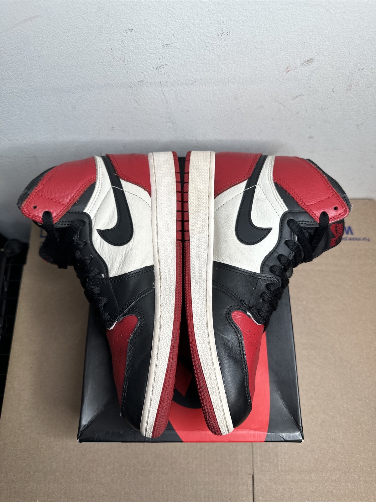 Size 7y - Jordan 1 Retro High Bred Toe