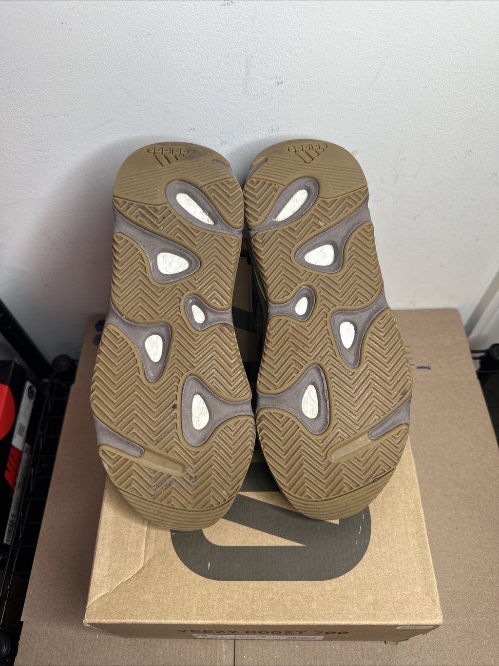 adidas Yeezy Boost 700 Mauve