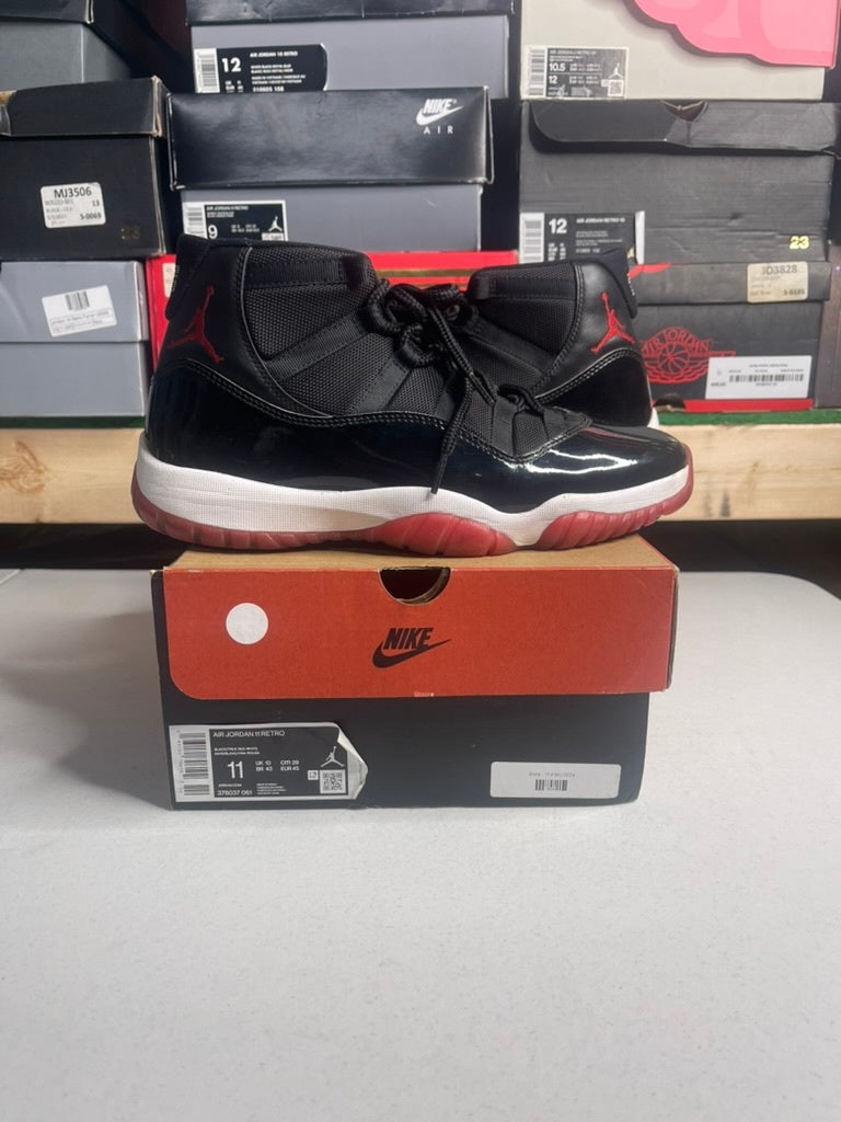 Jordan 11 Retro Playoffs Bred (2019)