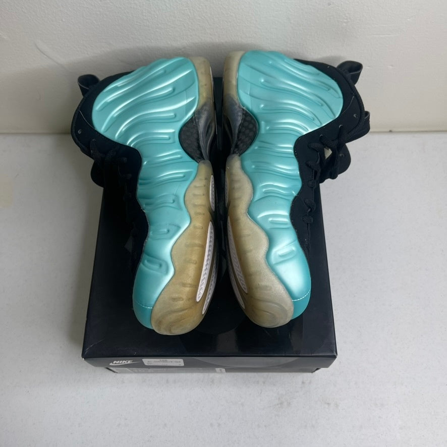 Size 10.5 - Air Nike Foamposite Pro Island Green
