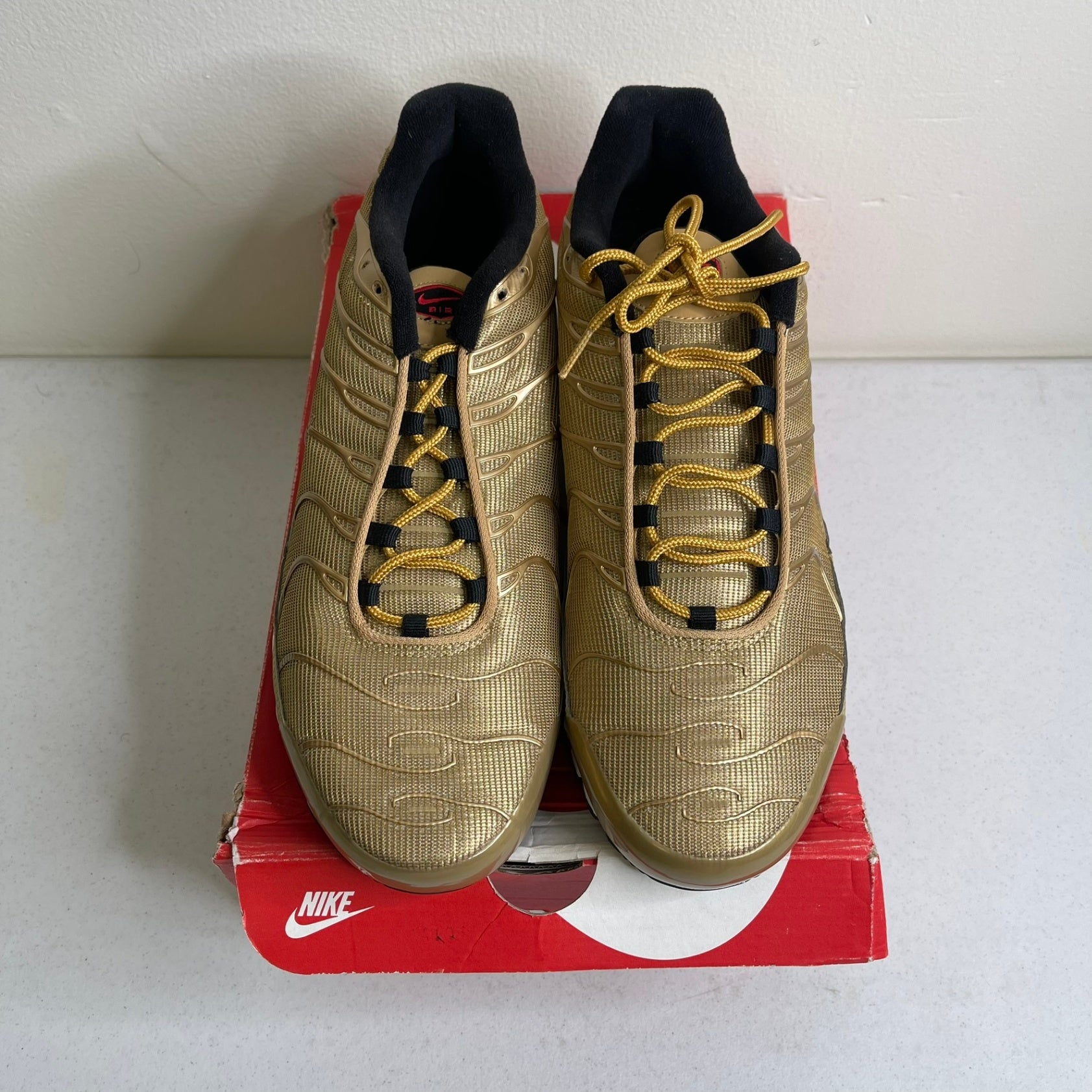 Nike Air Max Plus Metallic Gold (2018)