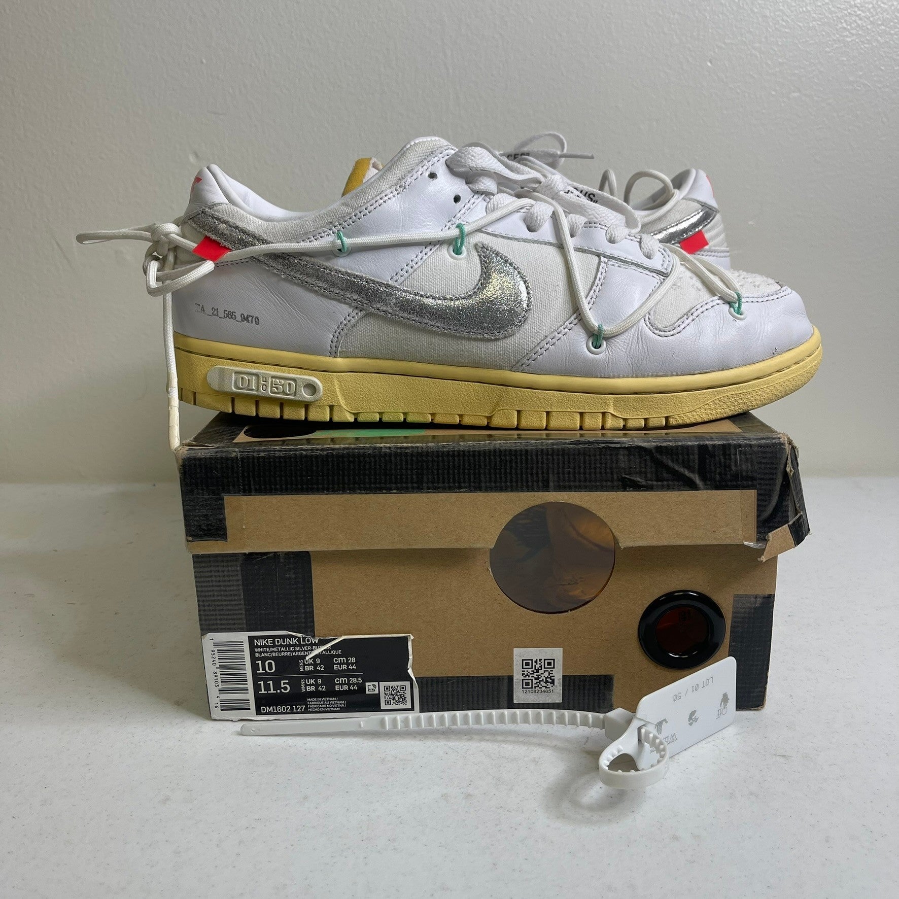 Nike Dunk Low Off-White Lot 1
