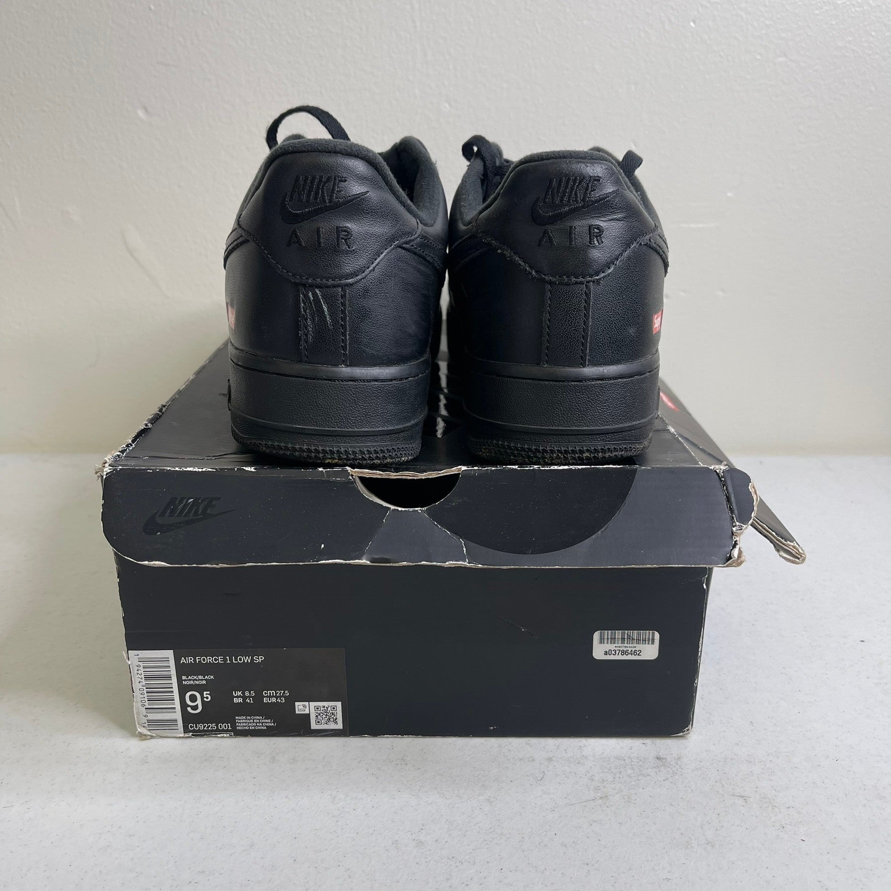 Nike Air Force 1 Low Supreme Black