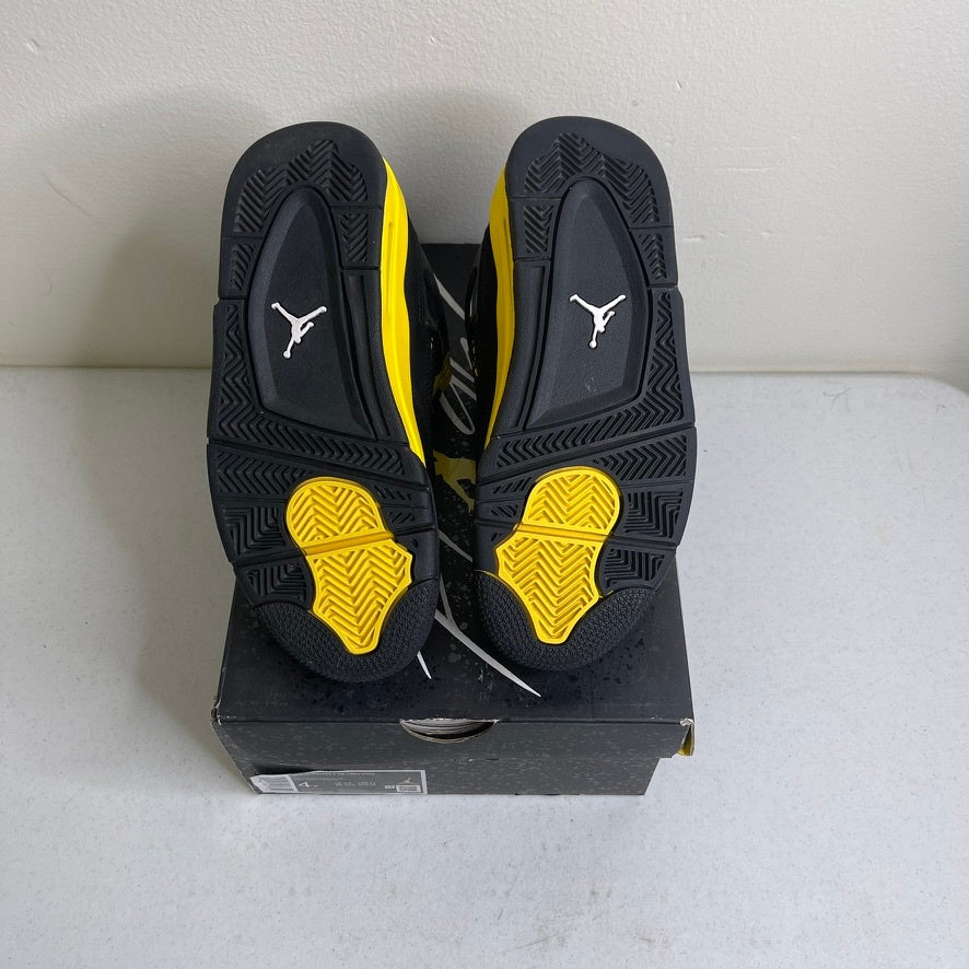 Size 4y - Jordan 4 Retro Thunder (2023) (GS)