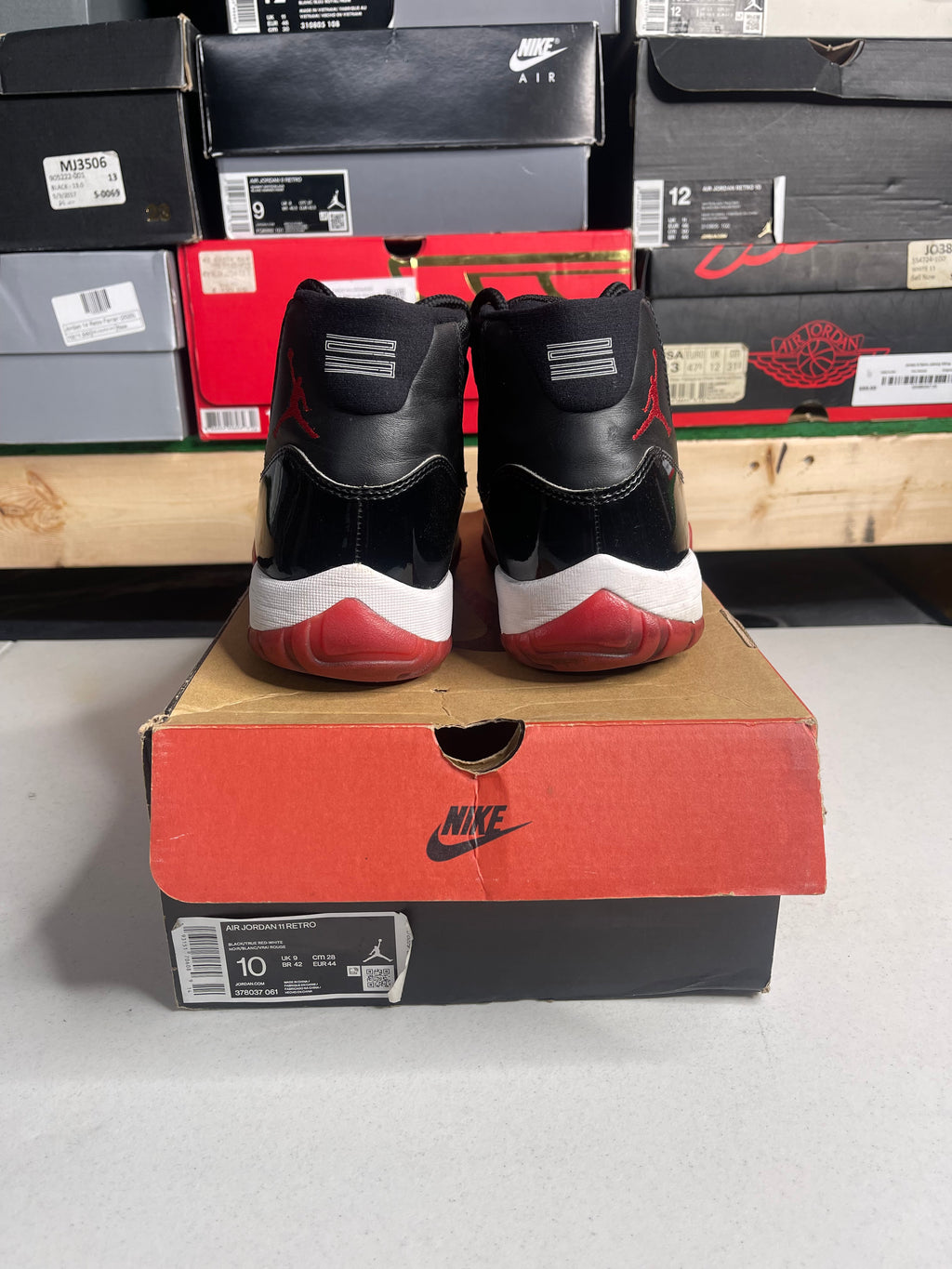 Jordan 11 Bred 2019