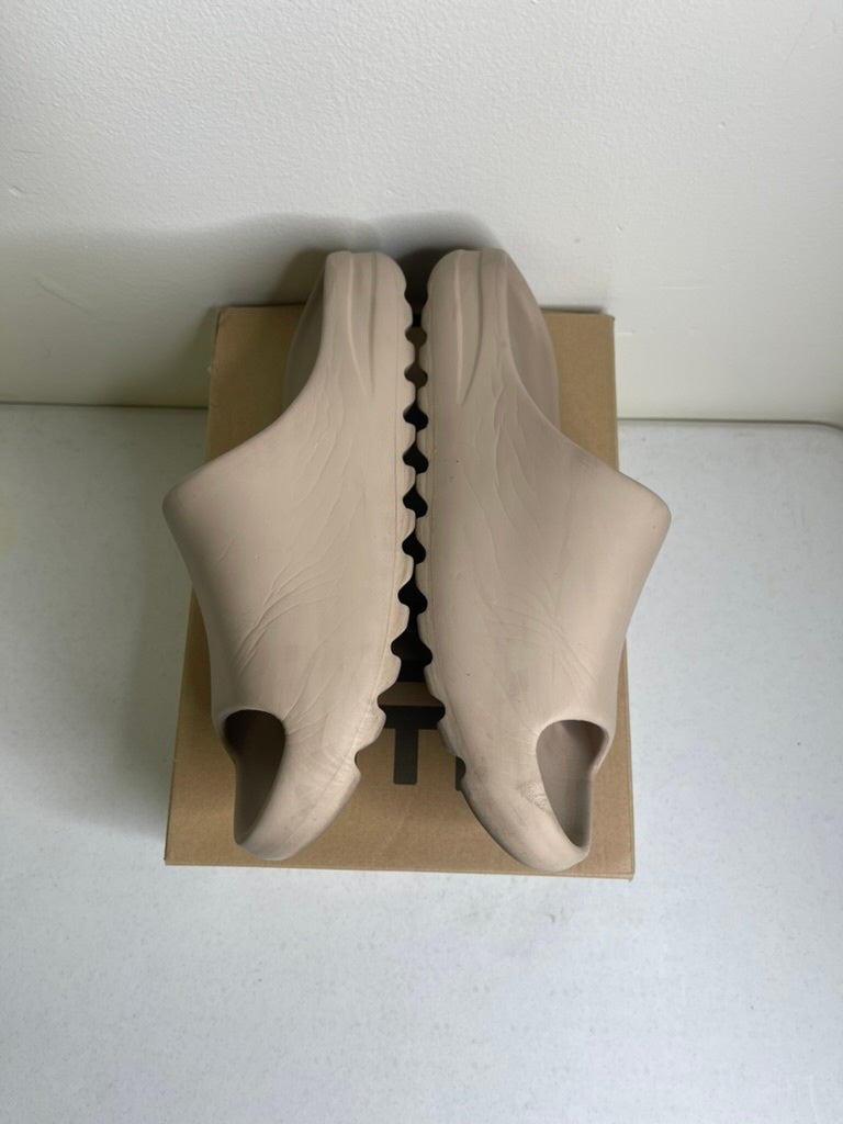 adidas Yeezy Slide Pure (First Release)