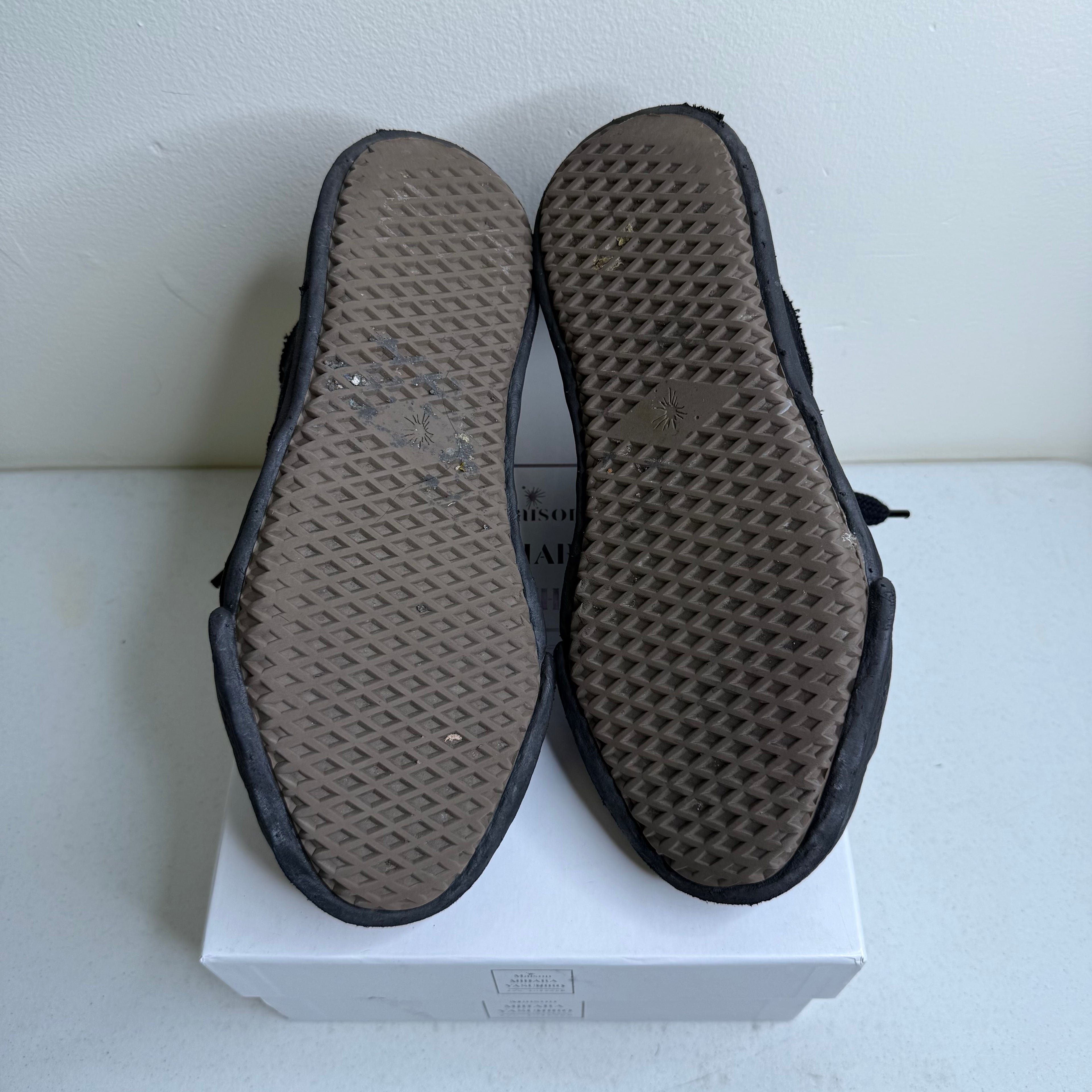 Maison Mihara Yasuhiro Peterson Black