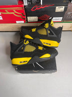 Size 7 - Jordan 4 Retro Thunder (2023)