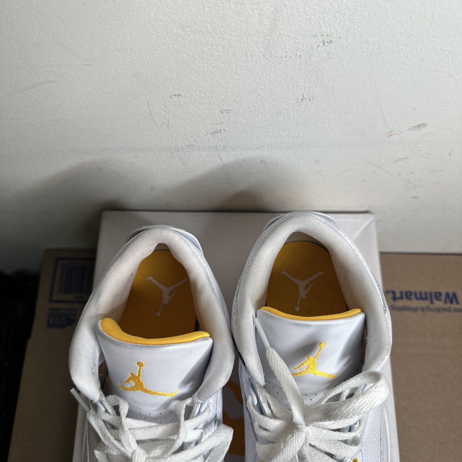 Jordan 3 Retro Laser Orange (Women's)