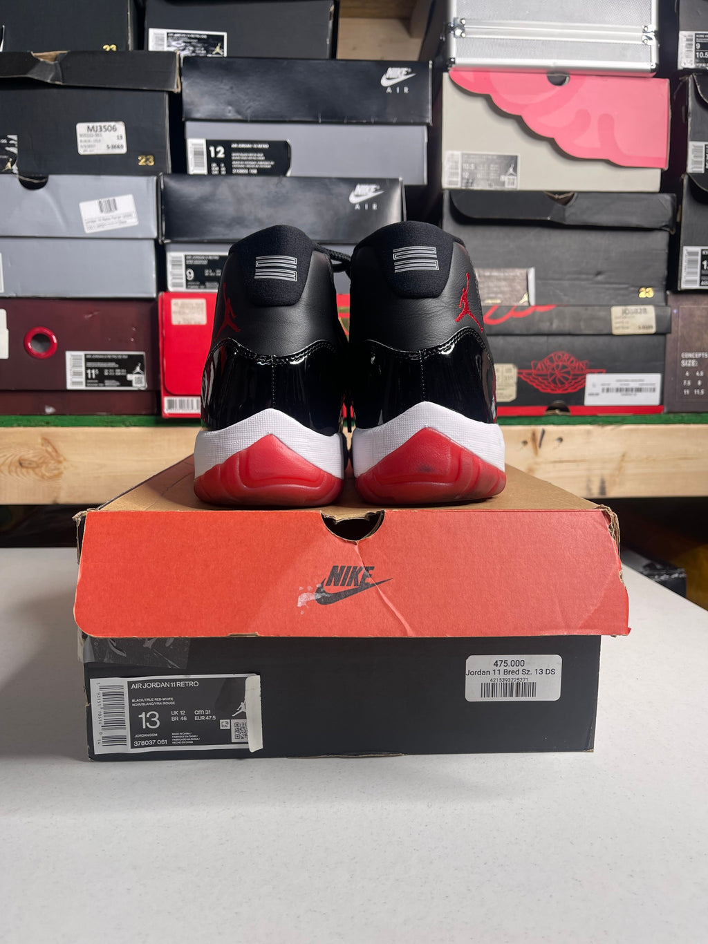 Jordan 11 Retro Playoffs Bred (2019)