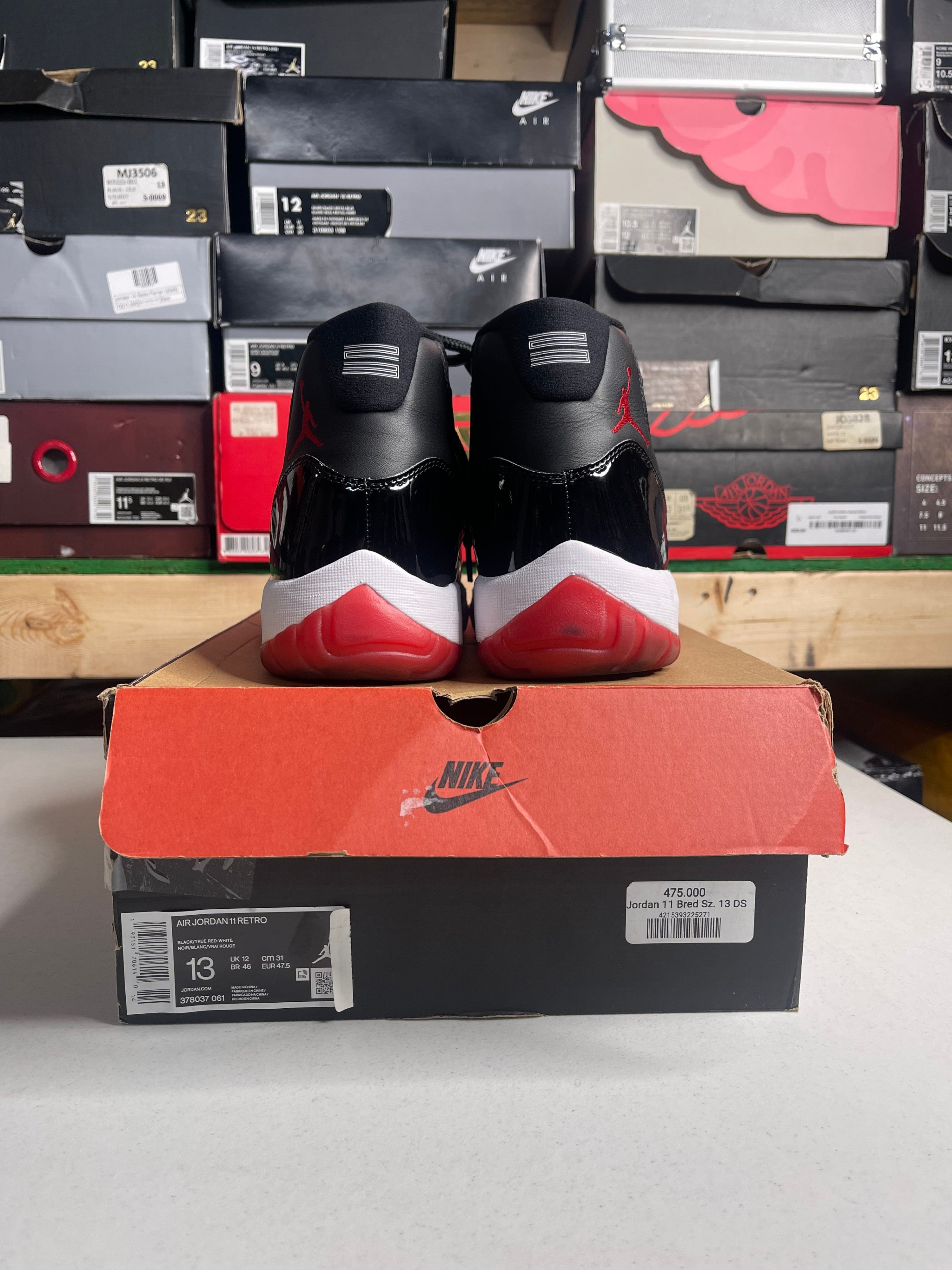 Jordan 11 Retro Playoffs Bred (2019)