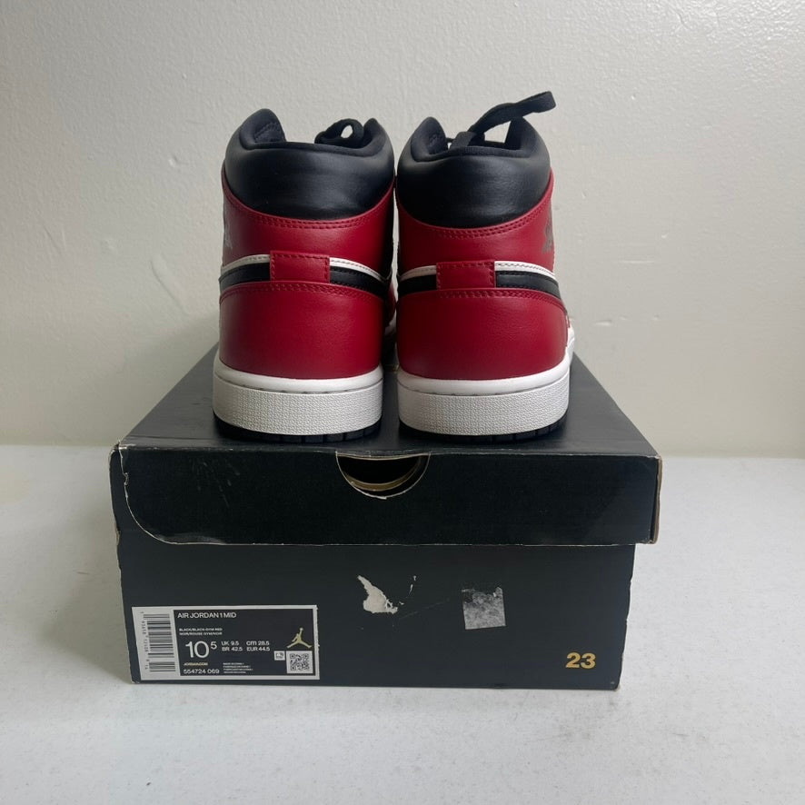 Size 10.5 - Jordan 1 Mid Chicago Toe
