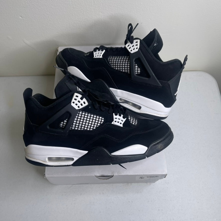 Size 12 - Jordan 4 Retro White Thunder