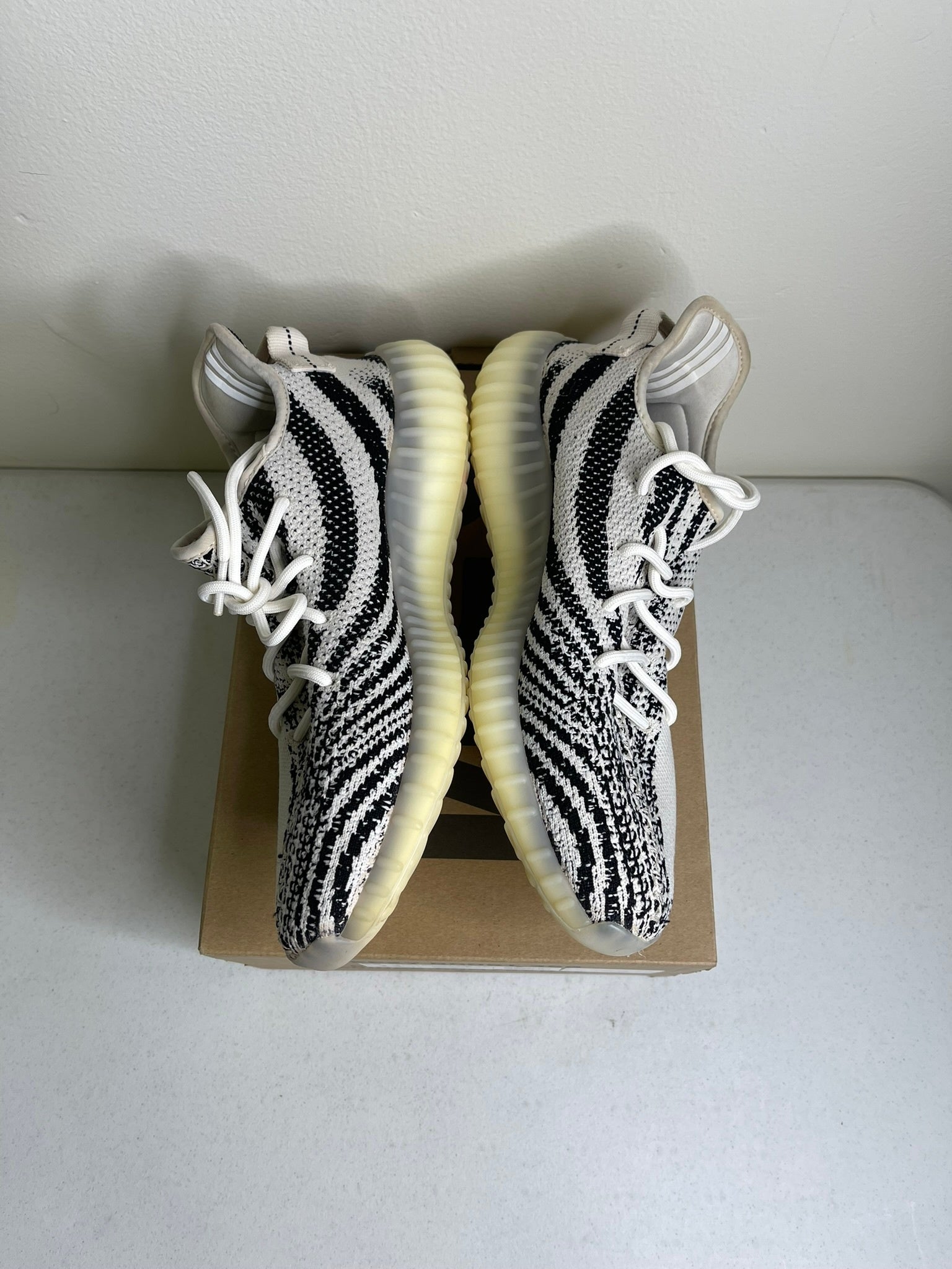 adidas Yeezy Boost 350 V2 Zebra