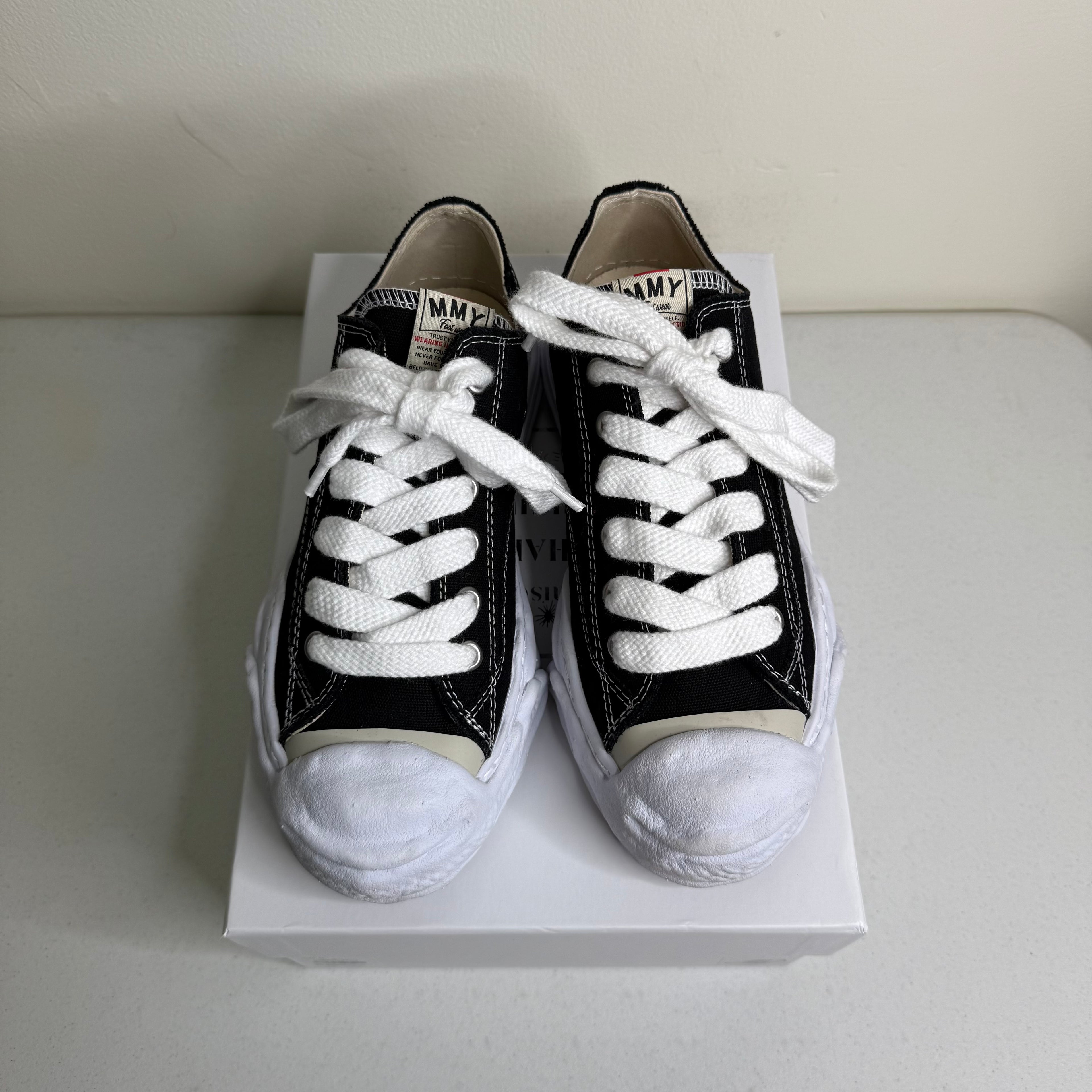 Maison Mihara Yasuhiro Hank Sole