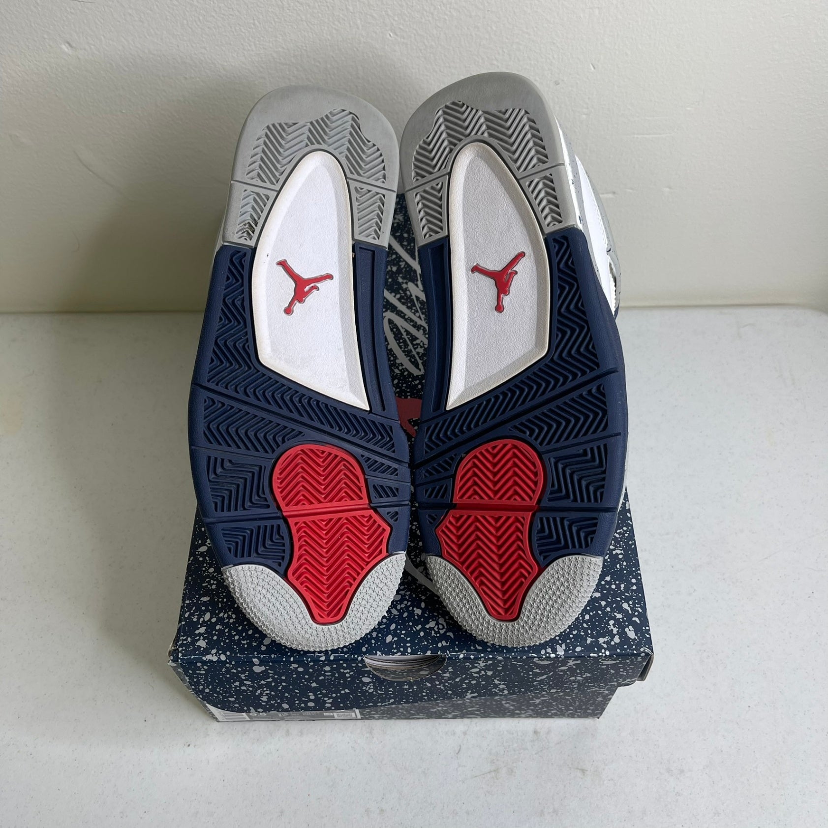 Jordan 4 Retro Midnight Navy