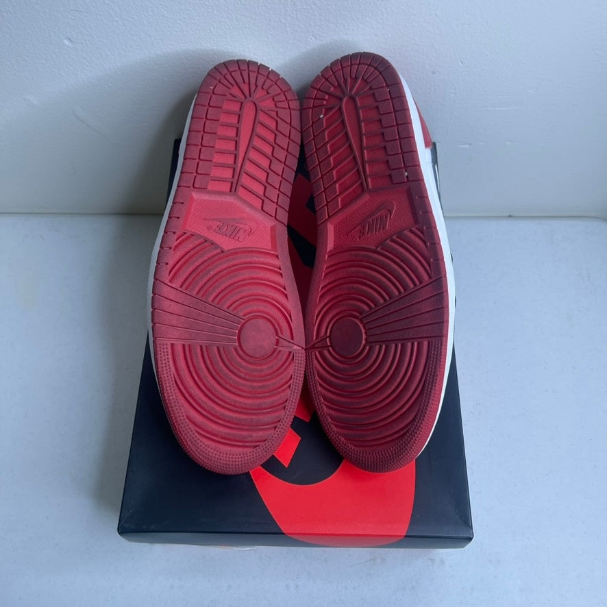 Jordan 1 Retro Low OG Black Toe (2023)