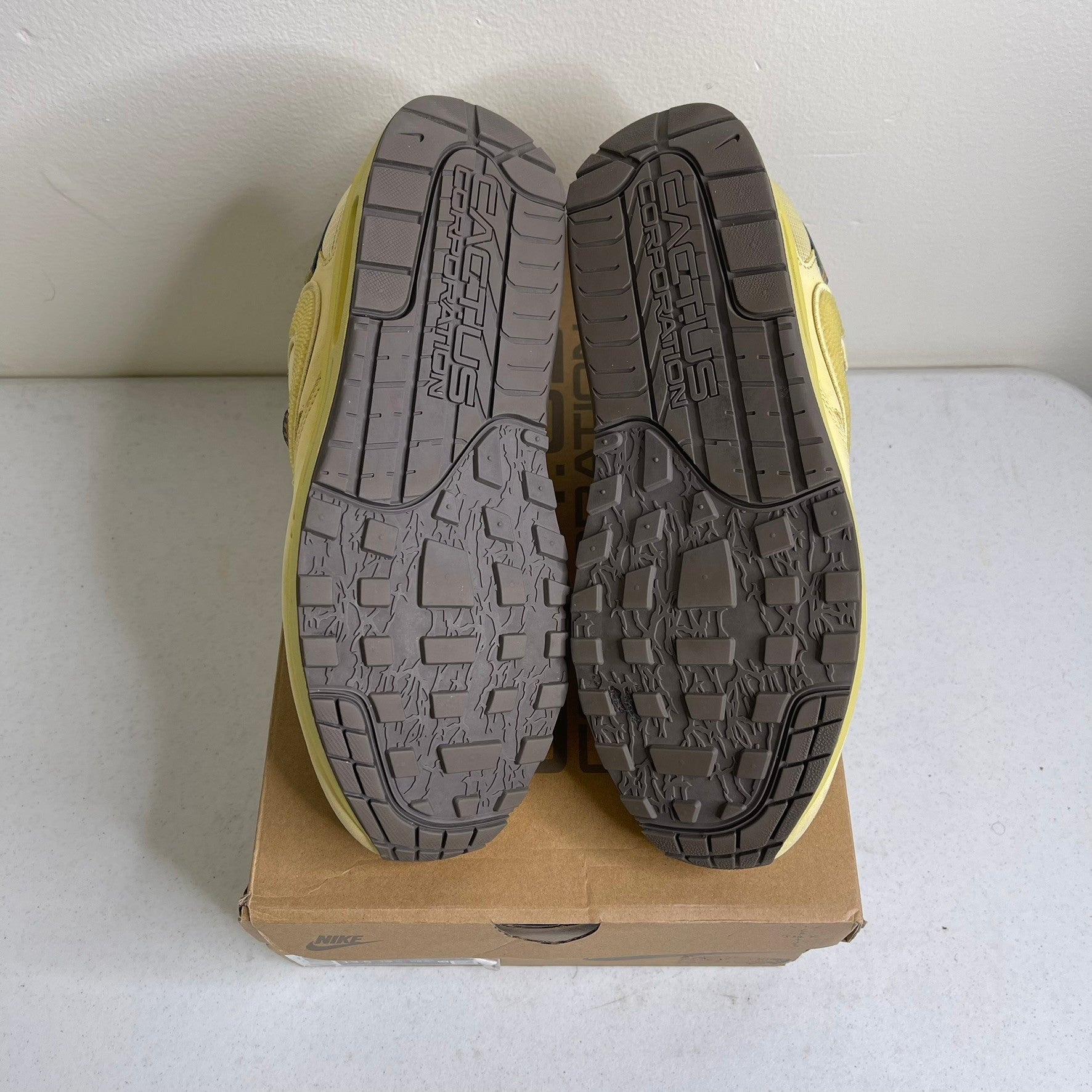 Size 12 - Nike Air Max 1 Travis Scott Cactus Jack Saturn Gold