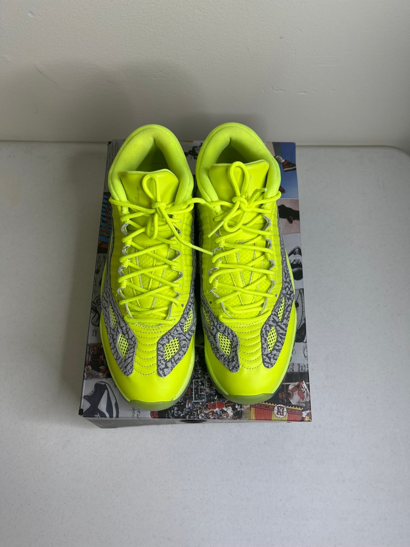 Jordan 11 Retro Low IE Volt