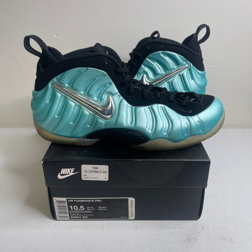 Size 10.5 - Air Nike Foamposite Pro Island Green