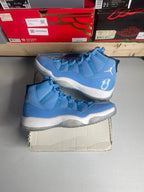 Size 8.5 - Jordan 11 Retro Pantone