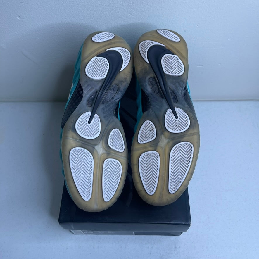 Size 8.5 - Air Nike Foamposite Pro Island Green