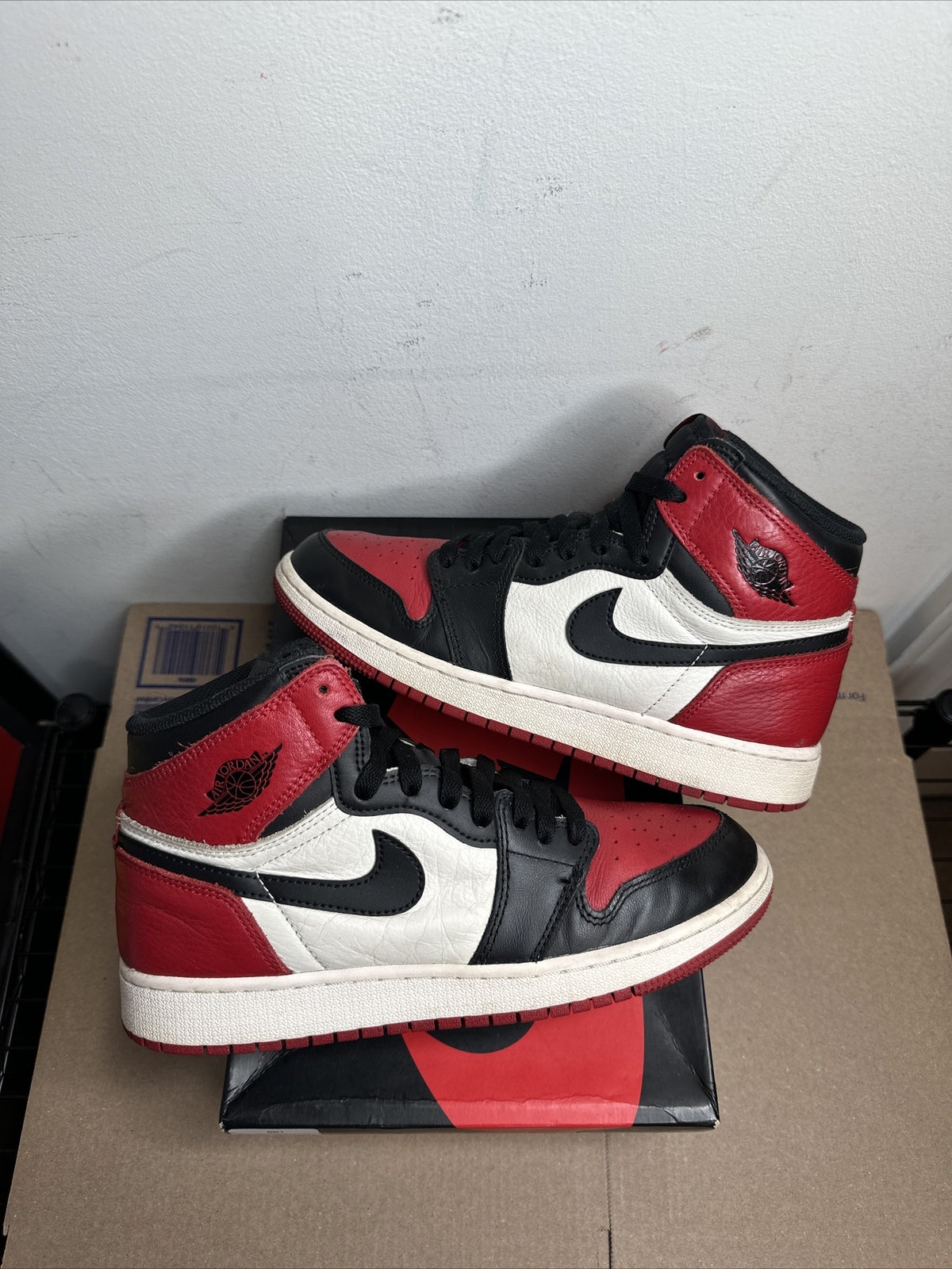 Size 7y - Jordan 1 Retro High Bred Toe