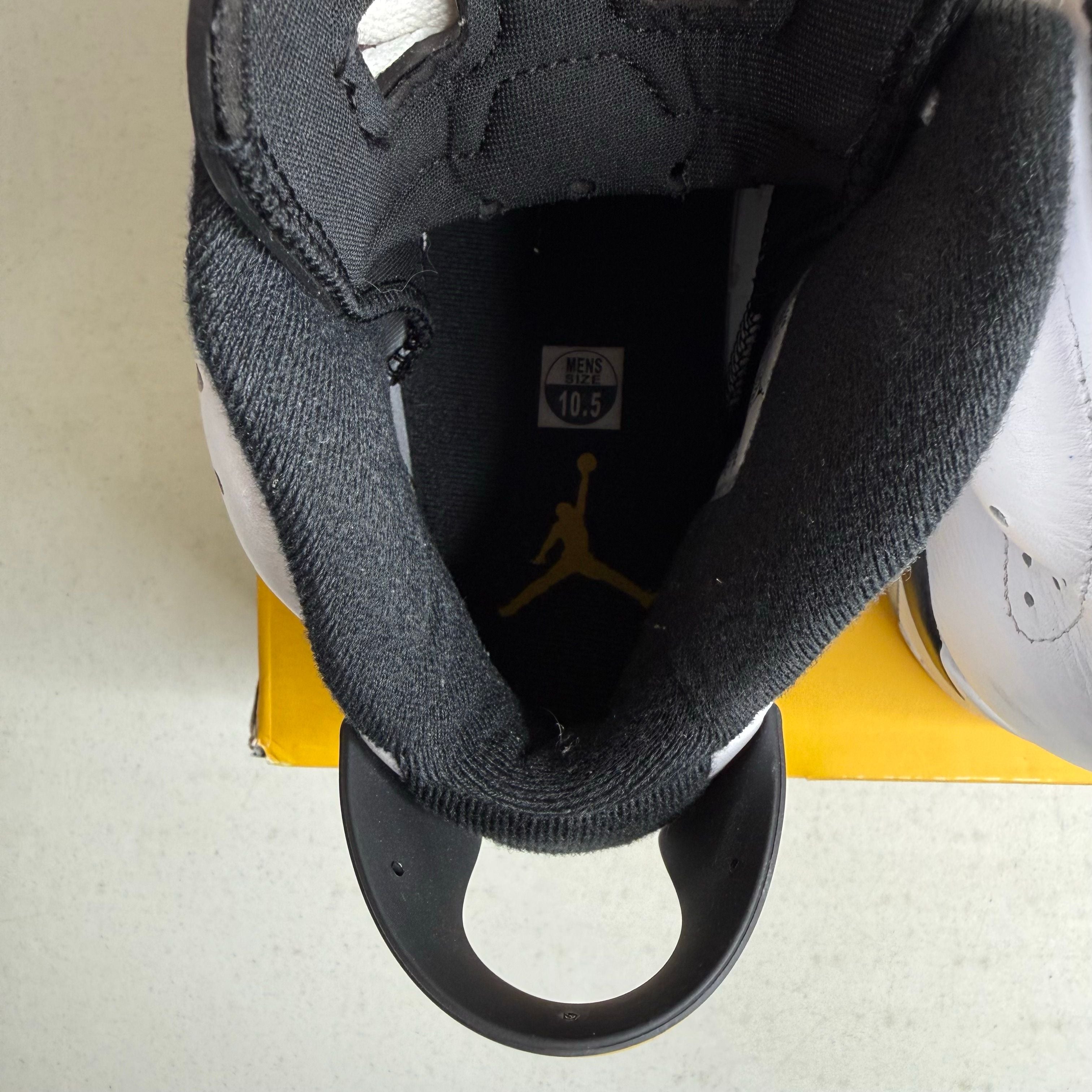 Size 10.5 - Jordan 6 Retro Yellow Ochre
