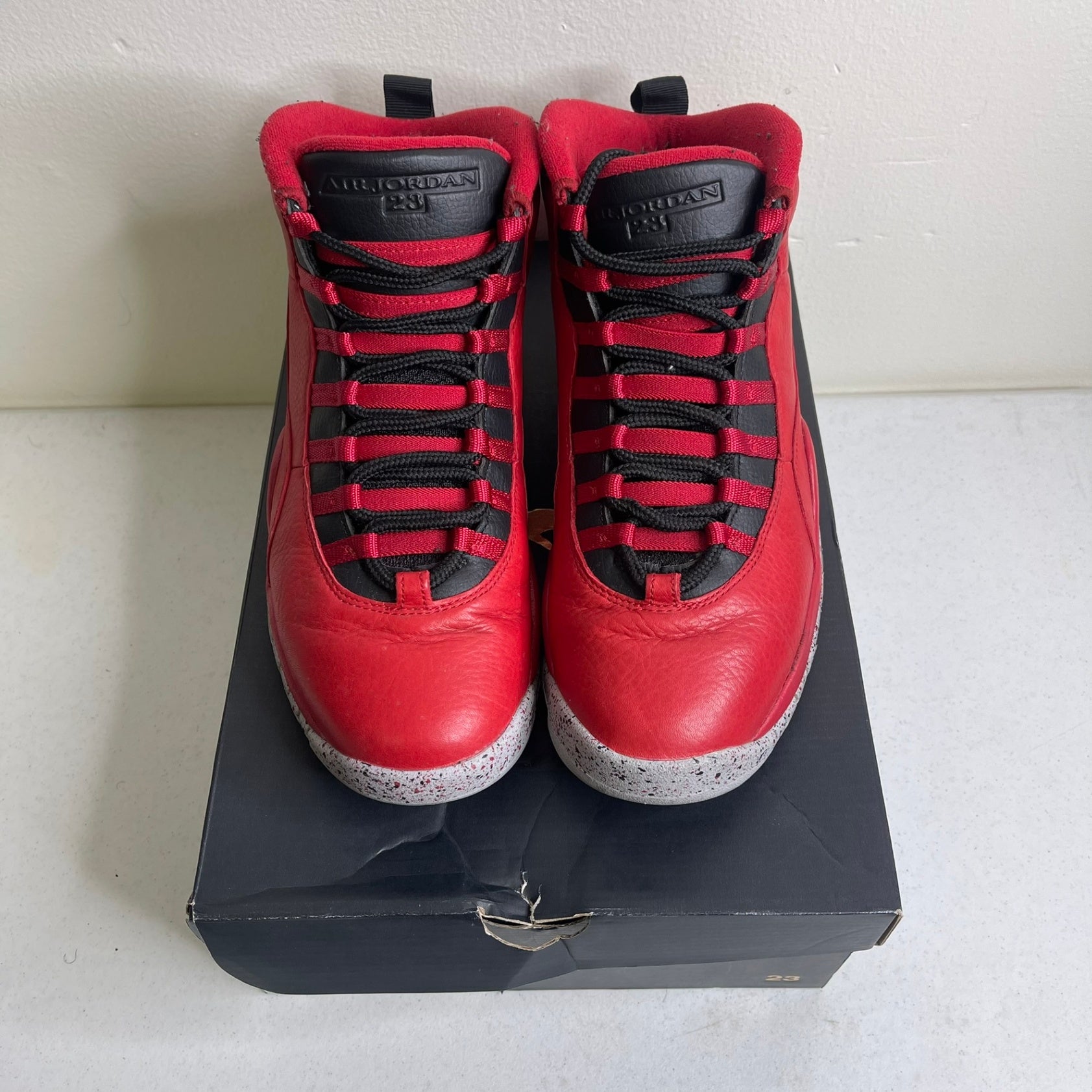 Size 10.5 - Jordan 10 Retro Bulls Over Broadway
