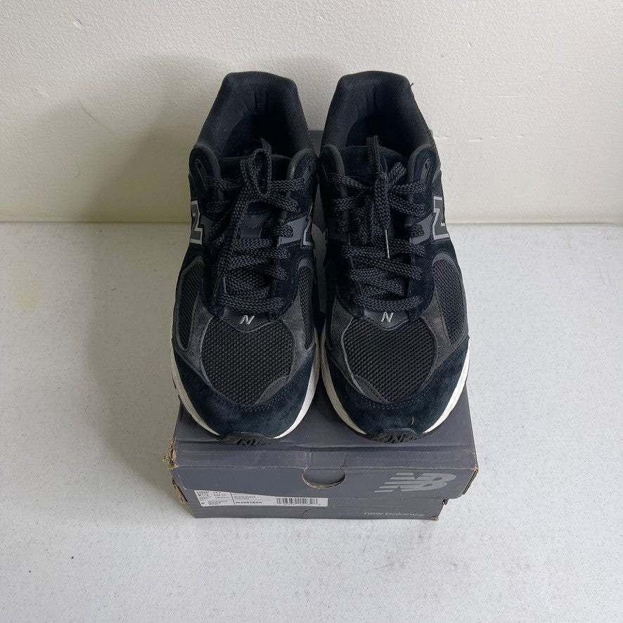New Balance 2002R Black Gunmetal