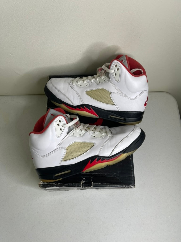Size 11.5 - Jordan 5 Retro Fire Red Silver Tongue (2020)