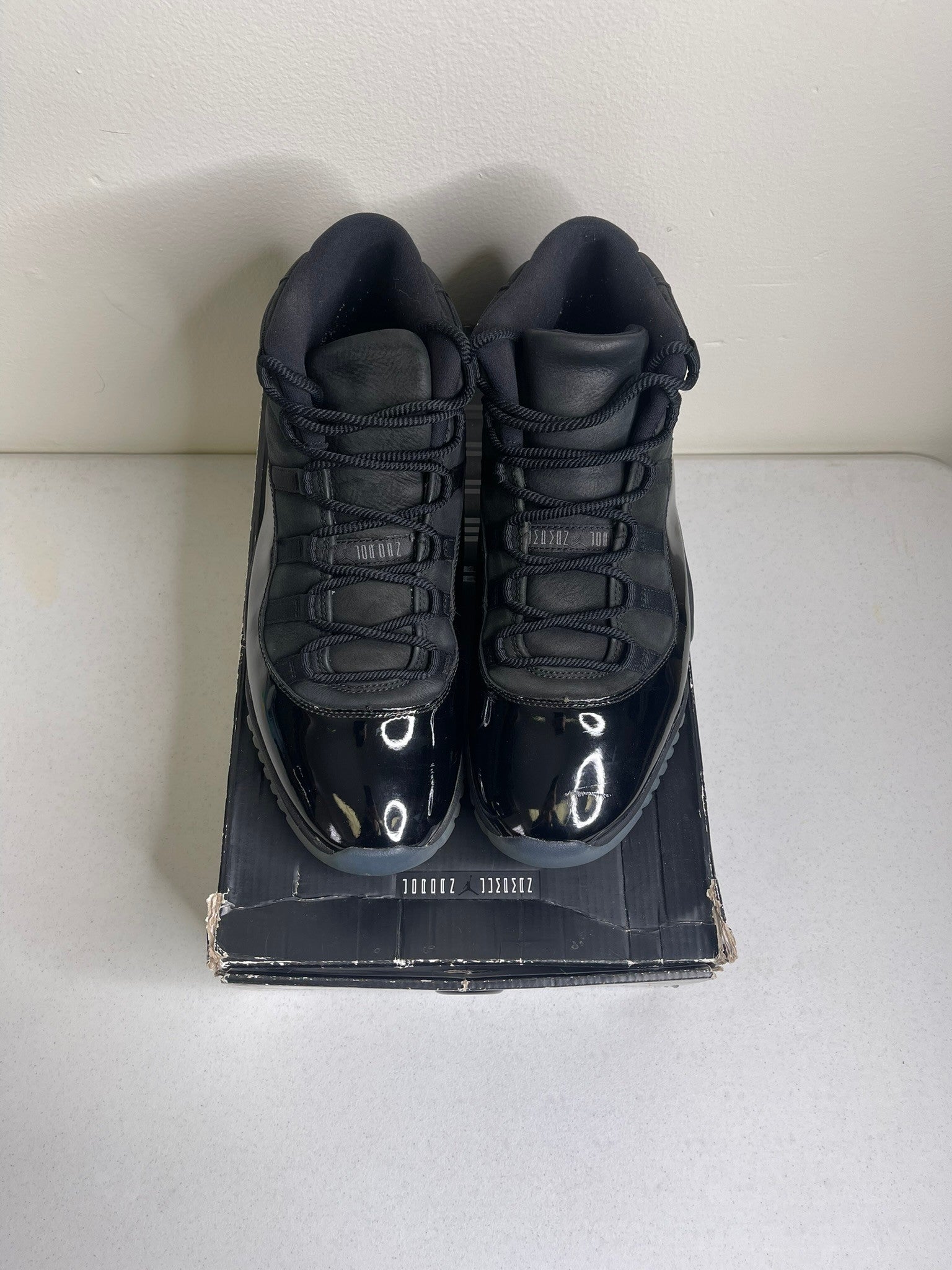 Jordan 11 Retro Cap and Gown