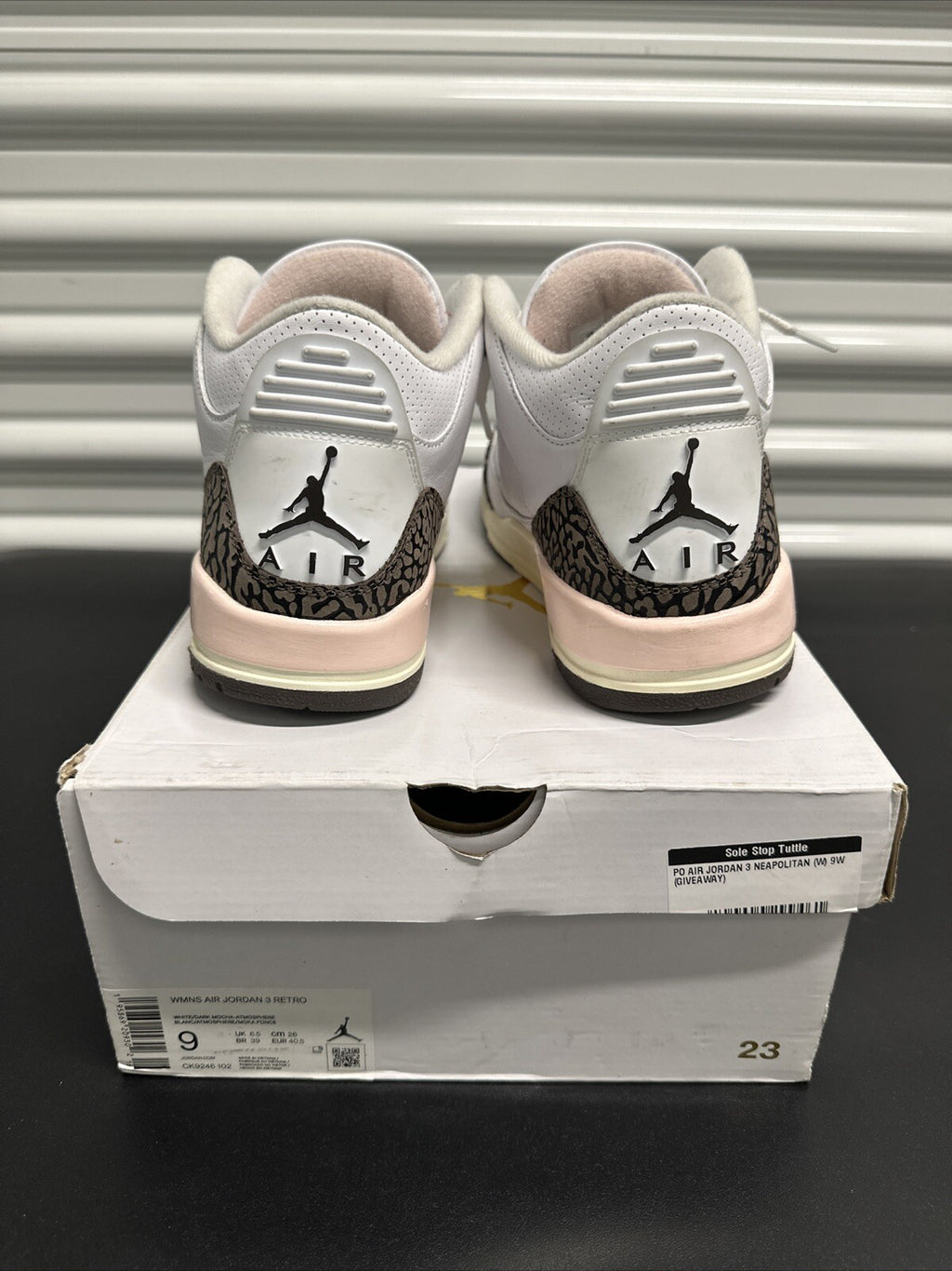 Jordan 3 Retro Neapolitan Dark Mocha (Women's)