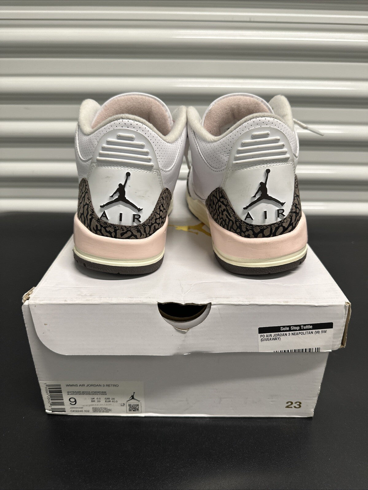 Jordan 3 Retro Neapolitan Dark Mocha (Women's)